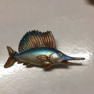 Lapel pin